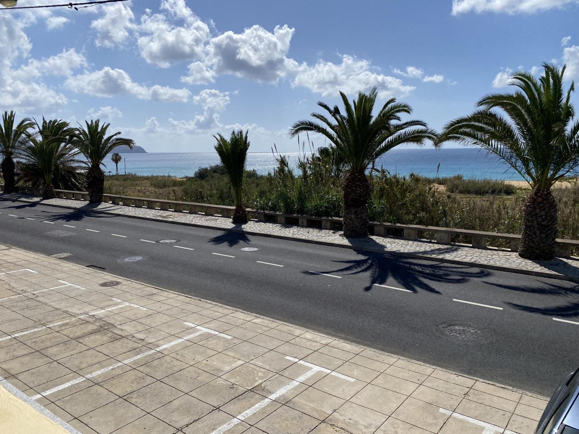 Casa Das Pedras Pretas - By Wehost Porto Santo Exterior photo